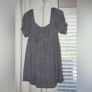 Plaid mini dress with puff sleeves